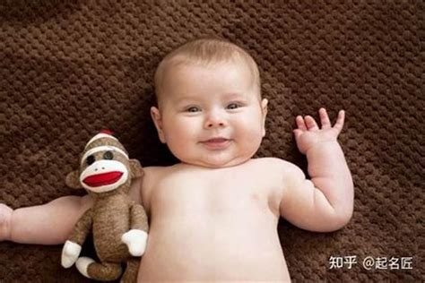 男孩起什么名字最好专一