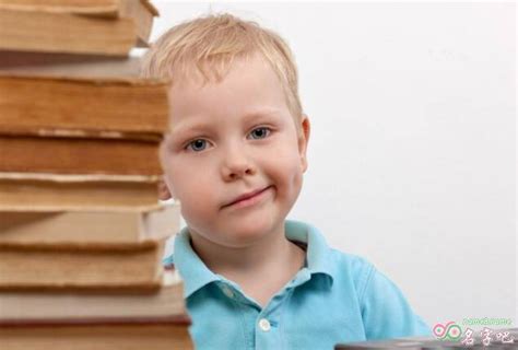 给宝宝起名字用什么软件好