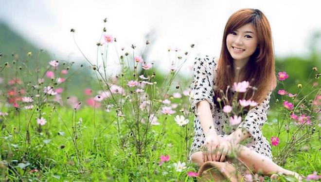 万事顺心鸿运开是上联还是下联