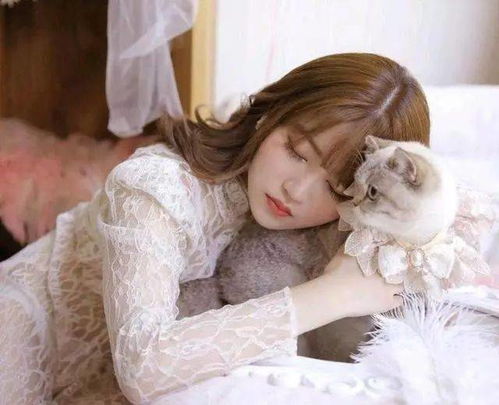 水瓶座和谁的三观最相似?