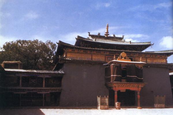 达普起名的文化传统与现代的交融