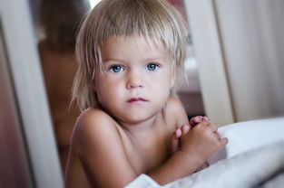 幼儿园女童午睡身亡,教育局回应引发关注