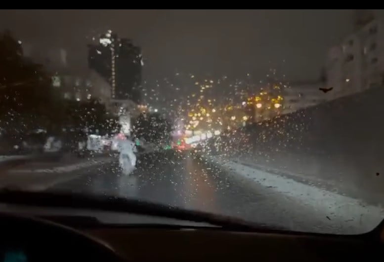 小雨给卡拉奇的几个地区带来了愉快的缓解