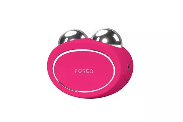 “我第一次使用就看到了立竿见影的效果”面部化妆水设备降价132英镑