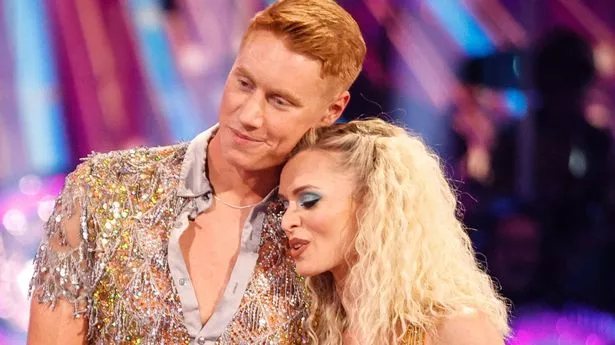 《魔法世界》的汤姆·迪恩打破沉默,戏剧性地退场,“真的很震惊”