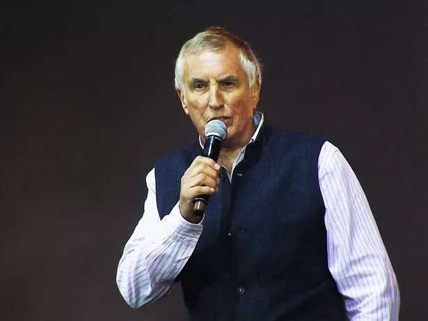 在虚拟战场上脱颖而出,打造独特不重复的吃鸡女网名