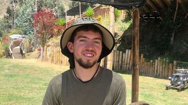 “我的儿子去见一个女孩,四个小时后他就死了——沉默的杀手在我的生活中留下了一个巨大的空洞。”