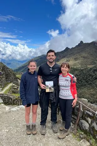 古韵新解,婚姻命理中的卦象智慧——以婚姻算卦网为引的国学探析 古韵新解,婚姻命理中的卦象智慧——以婚姻算卦网为引的国学探析