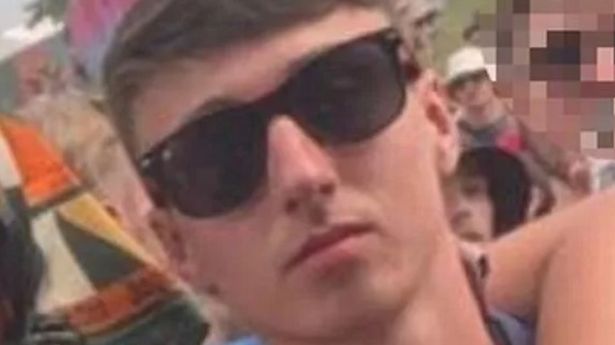 龙翔云起·古韵地下城，勇士命名的艺术