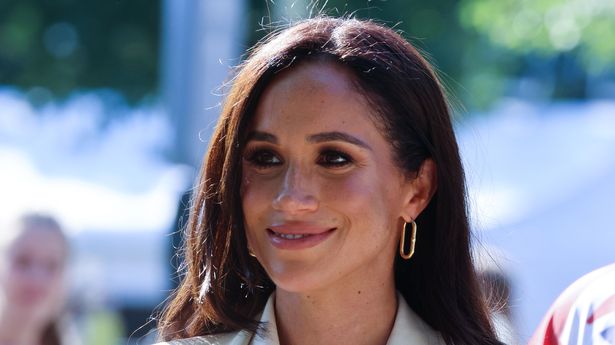 梅根·马克尔打破了王室的规矩,开始了她的新事业