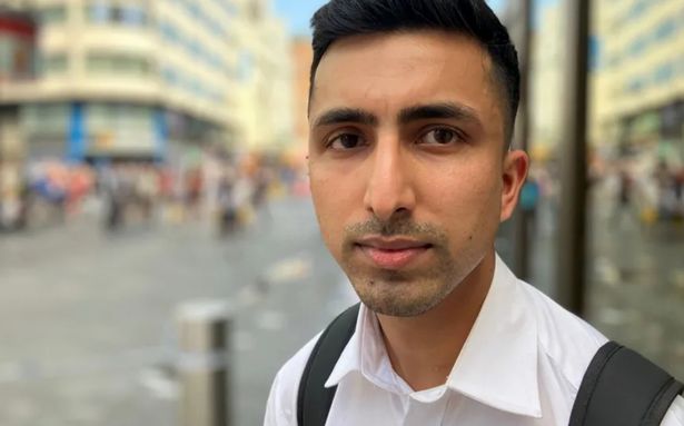 莱斯特广场袭击:英雄接住一个又一个11岁的女孩，刺伤了一个女人