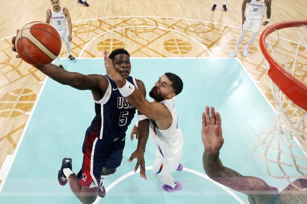 体育博彩综述:美国男子篮球队不断获胜,但并不总是覆盖传播