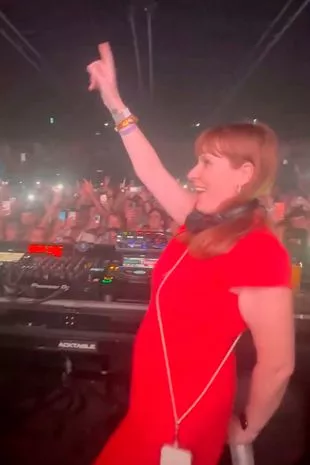 牛年新气象,雅韵起名话吉祥——牛年经典名言与寓意深远的姓名艺术