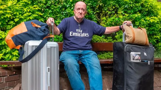 1945年乙酉年生肖文化解析,国学大师的姓名智慧与时代印记 1945年乙酉年生肖文化解析,国学大师的姓名智慧与时代印记