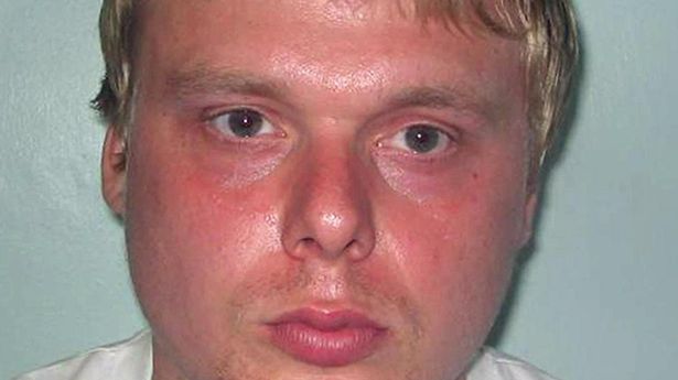 在最近的打击中,将婴儿P折磨致死的继父再次拒绝假释