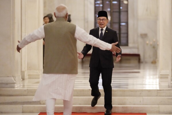 印度,马来西亚扩大关系,国防合作,吉隆坡试图向北京靠拢