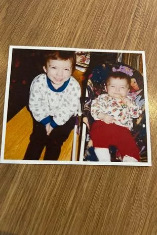 金鸡报晓·雅韵姓名探索属鸡的人生轨迹，岁月与姓名的智慧交织