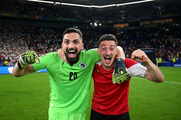 名之韵律,以鄙夷不屑为笔,探析古道新思 名之韵律,以鄙夷不屑为笔,探析古道新思