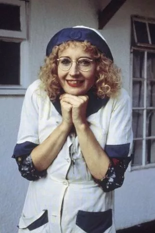 古韵新解，姓名中的卦象智慧——探寻姓名算卦的深层奥秘