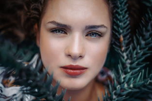 打造独特魅力，为女生挑选简单气质且有内涵的网名