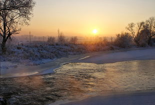 日落余晖,简短唯美诗句中的情感与意境