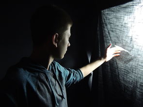 高冷男生二字昵称,独特魅力与个性表达